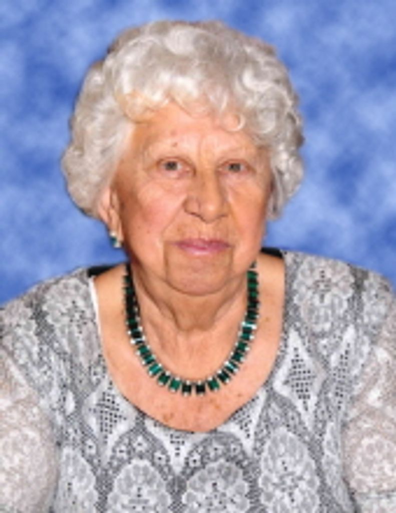 Elizabeth  (Notburga) Sennowitz