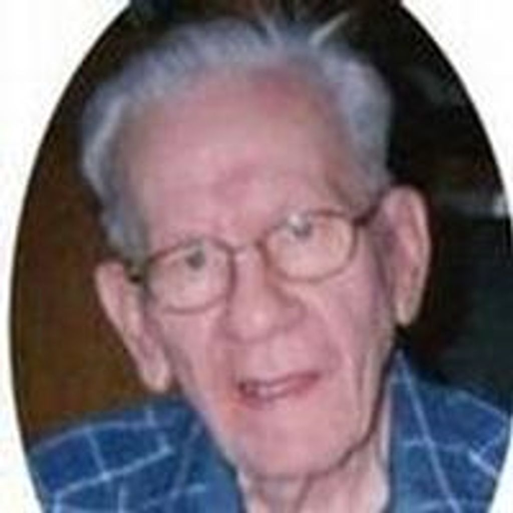 Walter M Reyelts