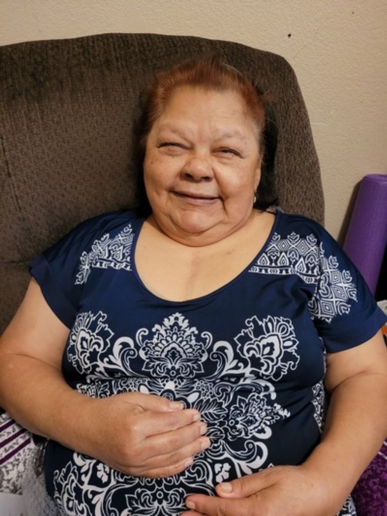 Esther - Espinoza Fuente Profile Photo