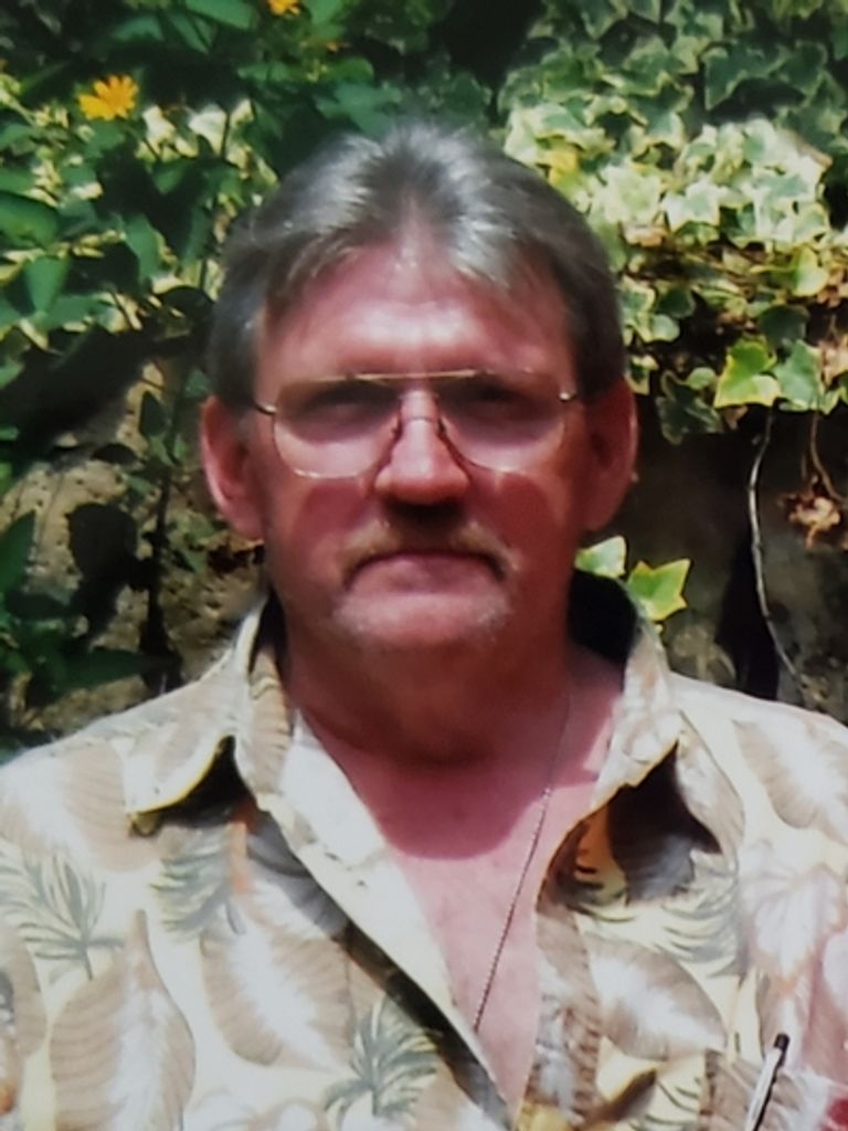 Bobby 'Bob' Dale Moore