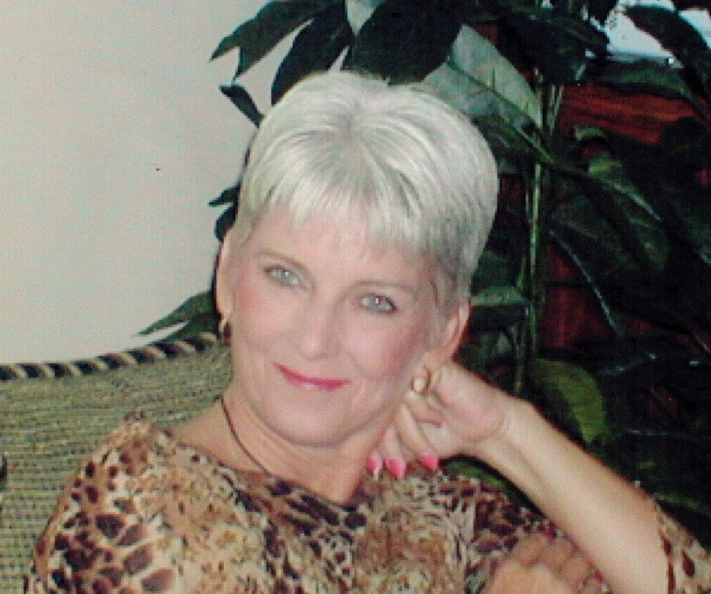 Theresa Lynn (Stocks)  Andrews
