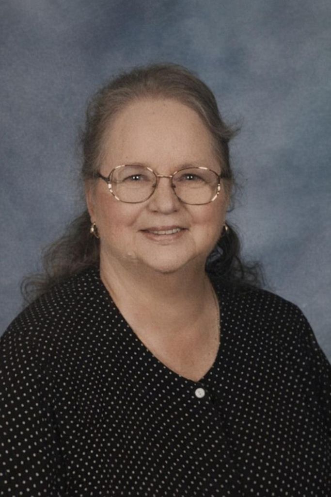 Delilah "Dee Dee" Warren Profile Photo