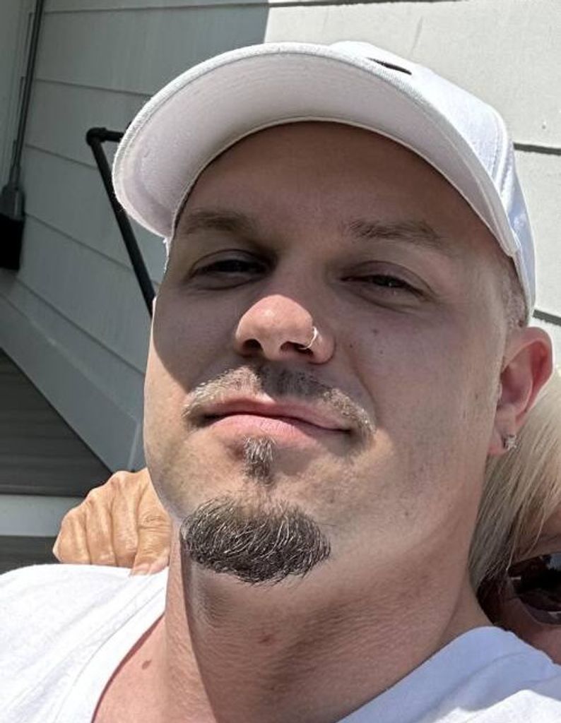 Jason Mathieu Berthiaume Profile Photo