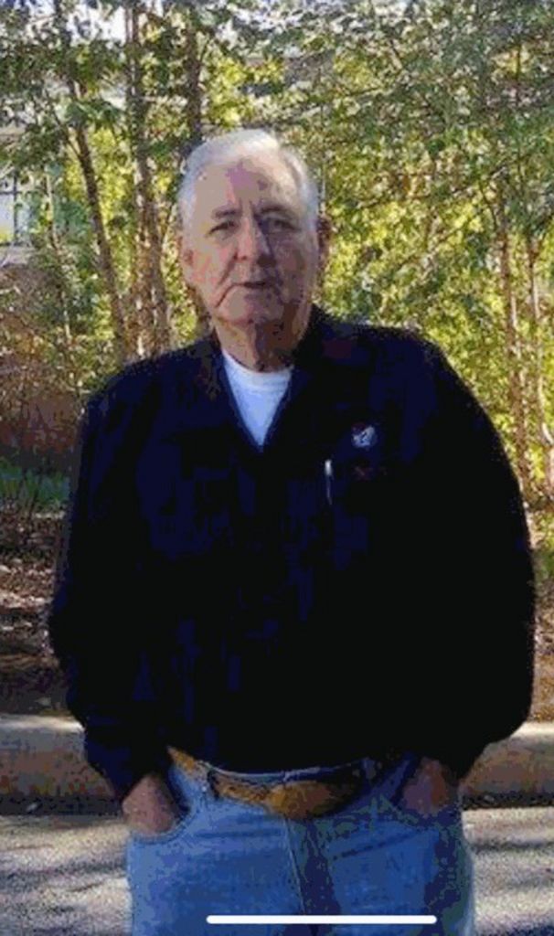 Dr. Bruce Skeen Riggs Profile Photo