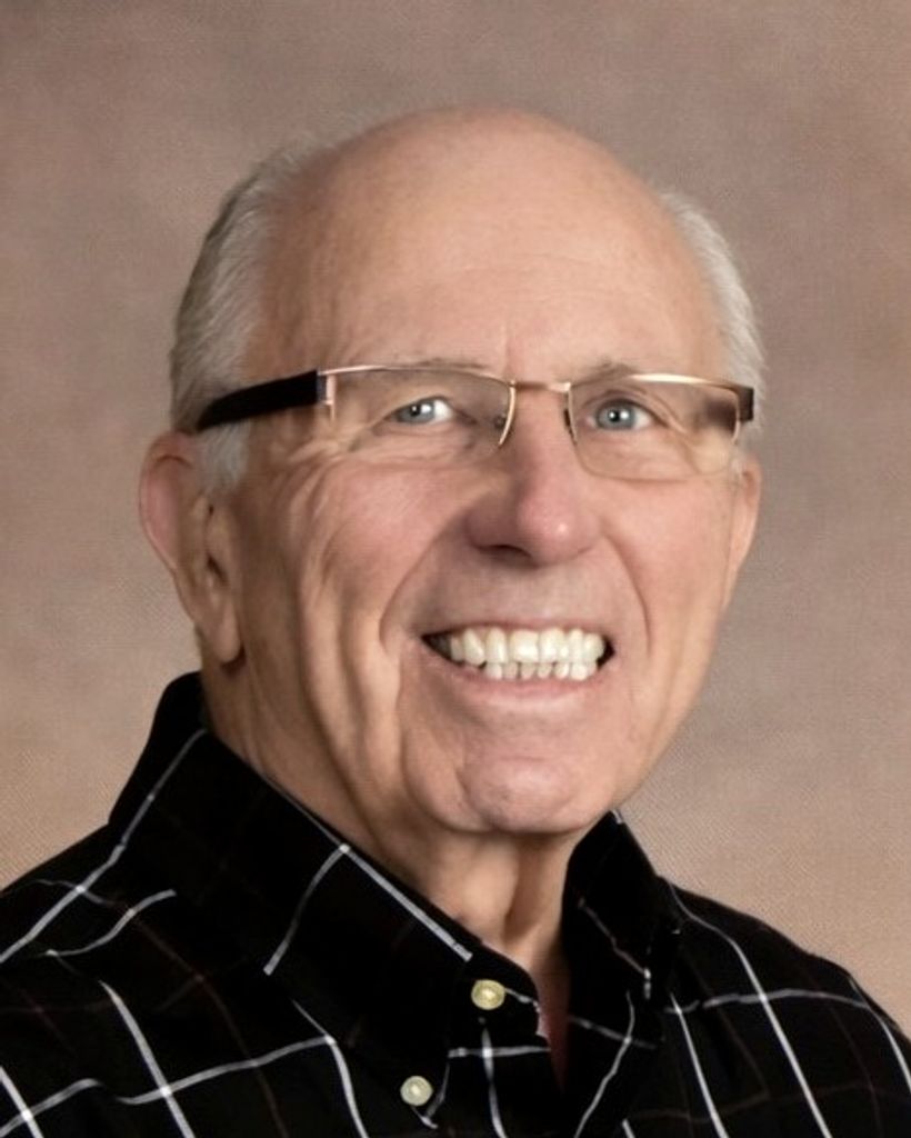 Robert P. Flom Profile Photo