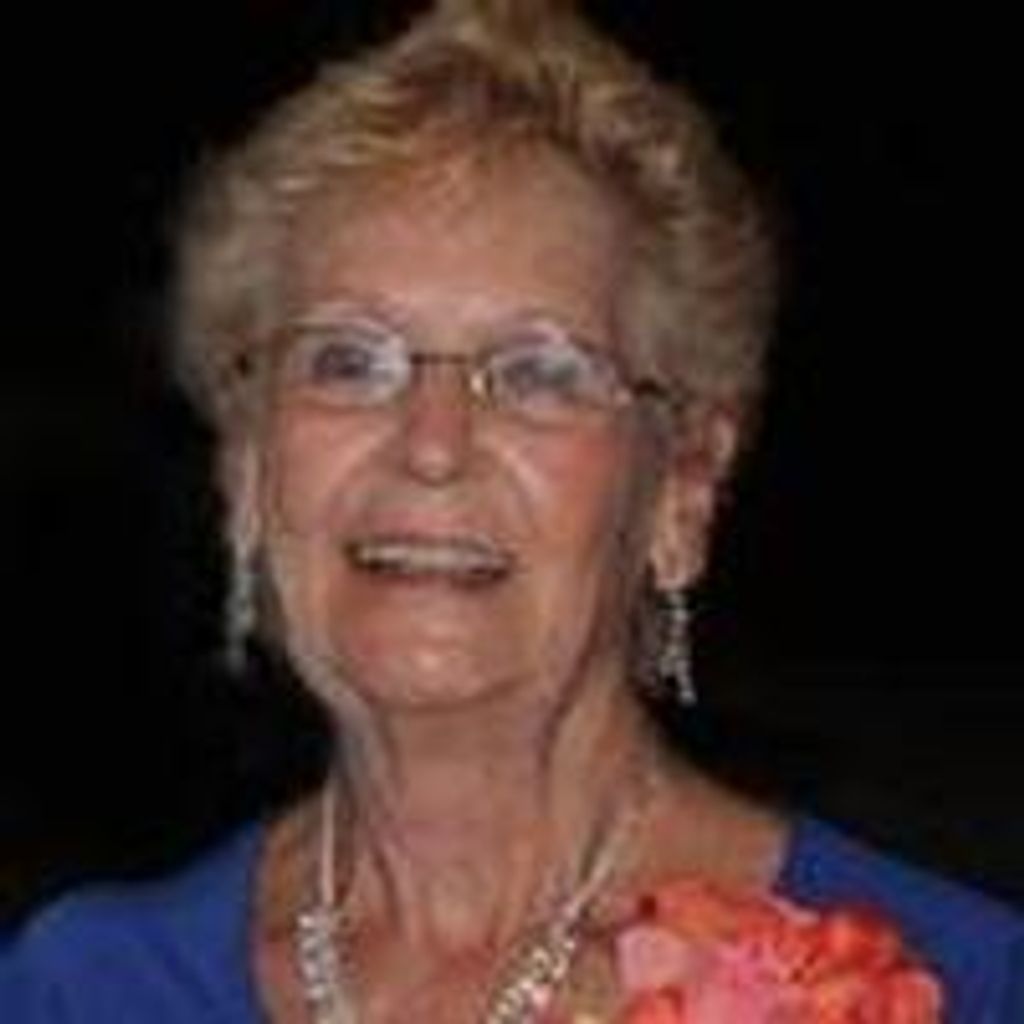 Carolyn A Qunell