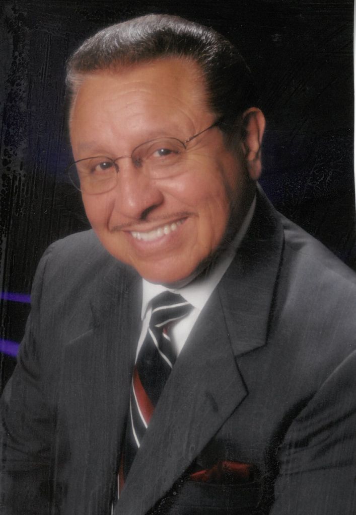 Robert Daniel Arechiga Profile Photo
