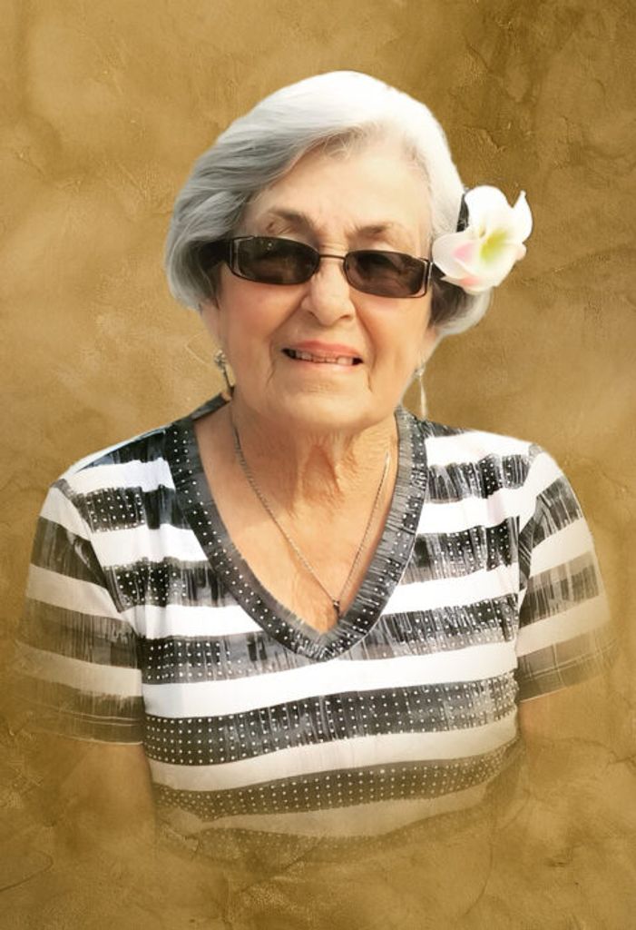 Manuela "Mela" Lopez Salinas Profile Photo