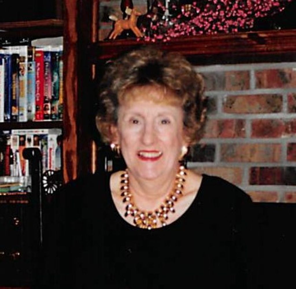 Mary Lou Kuhn