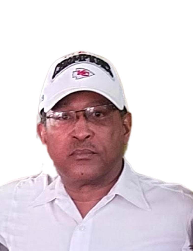 Dane  Bruce  Davis Profile Photo