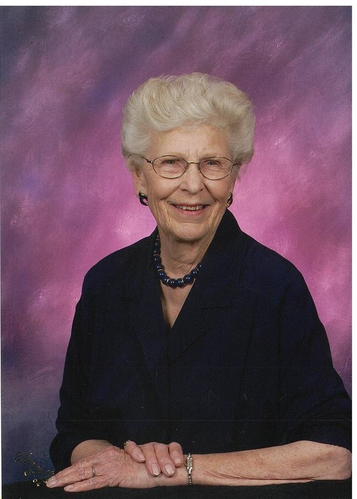 Lola Jean Cruff Profile Photo