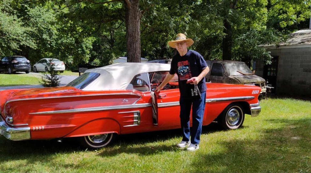 Gilbert Gene Robertson Profile Photo