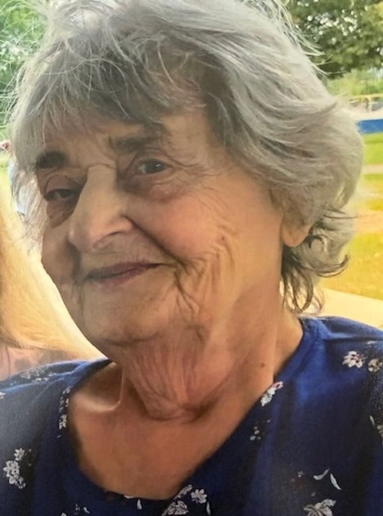 Carolyn Virginia Hahn Profile Photo