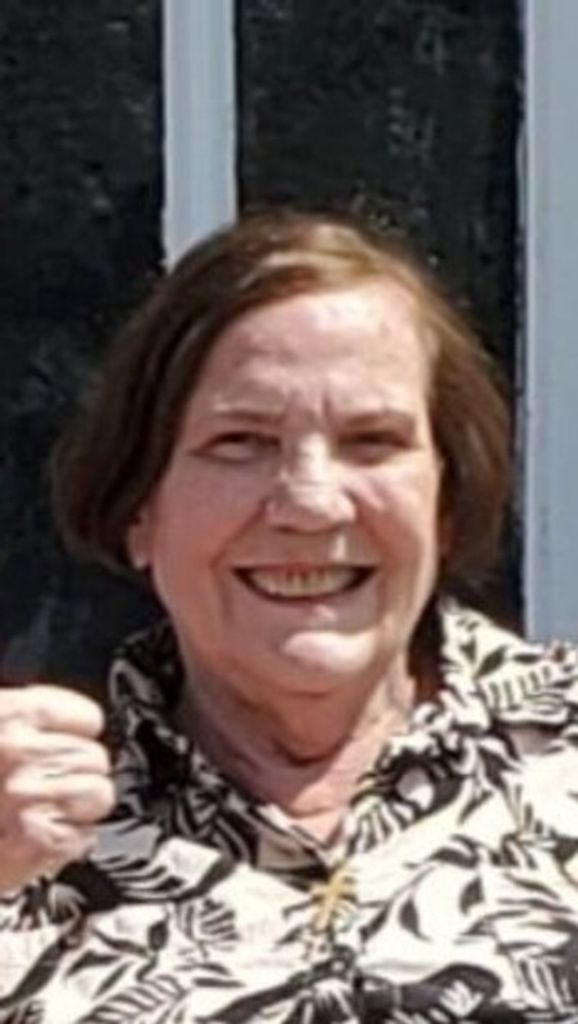 Linda Smith Profile Photo