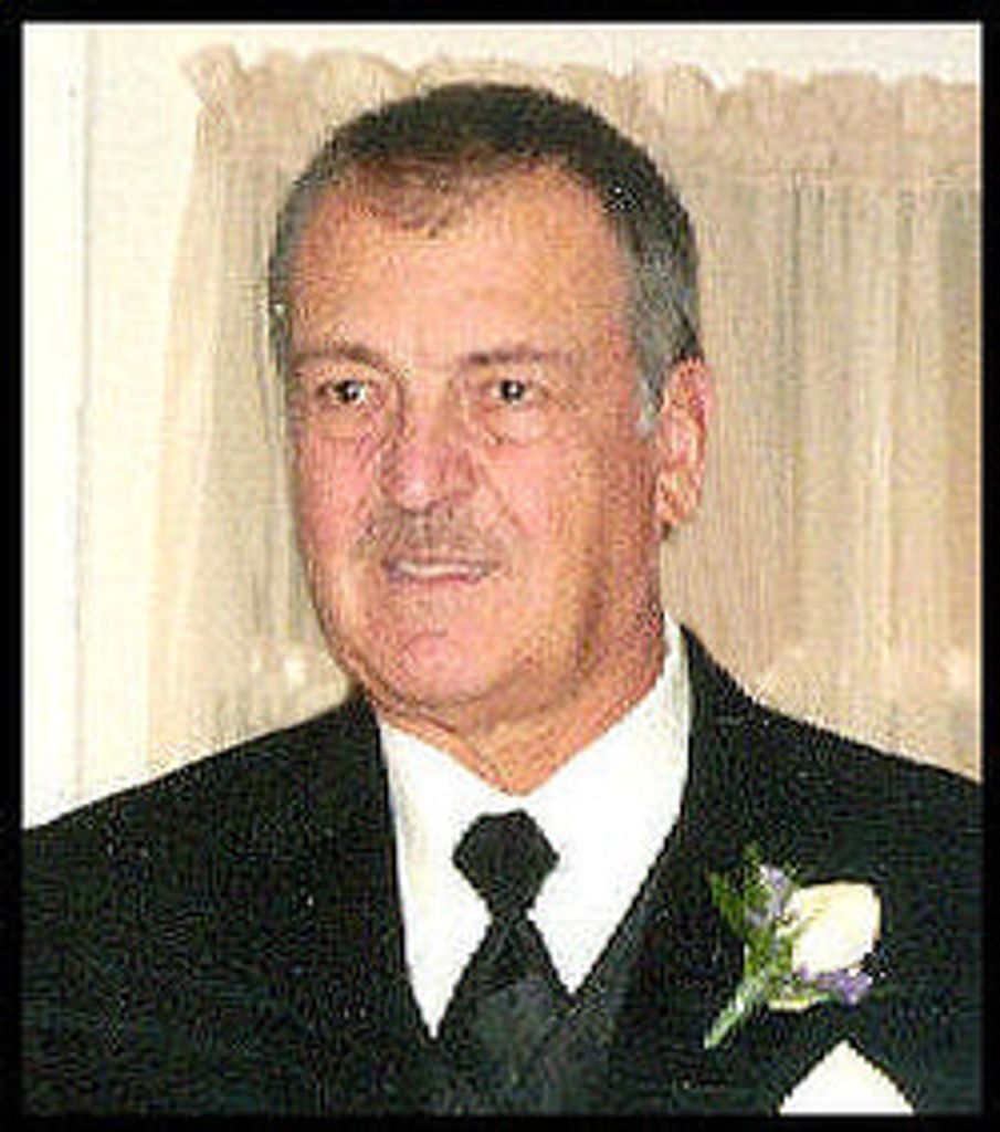 Peter Papadogiannis Profile Photo