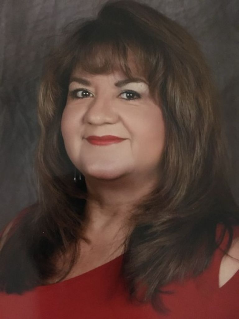 Eva Inez Hernandez Profile Photo