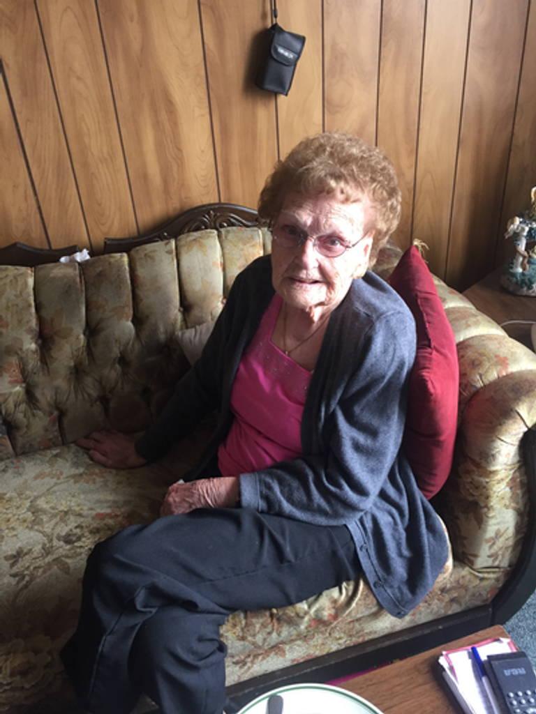 Lorraine Hibbs Profile Photo