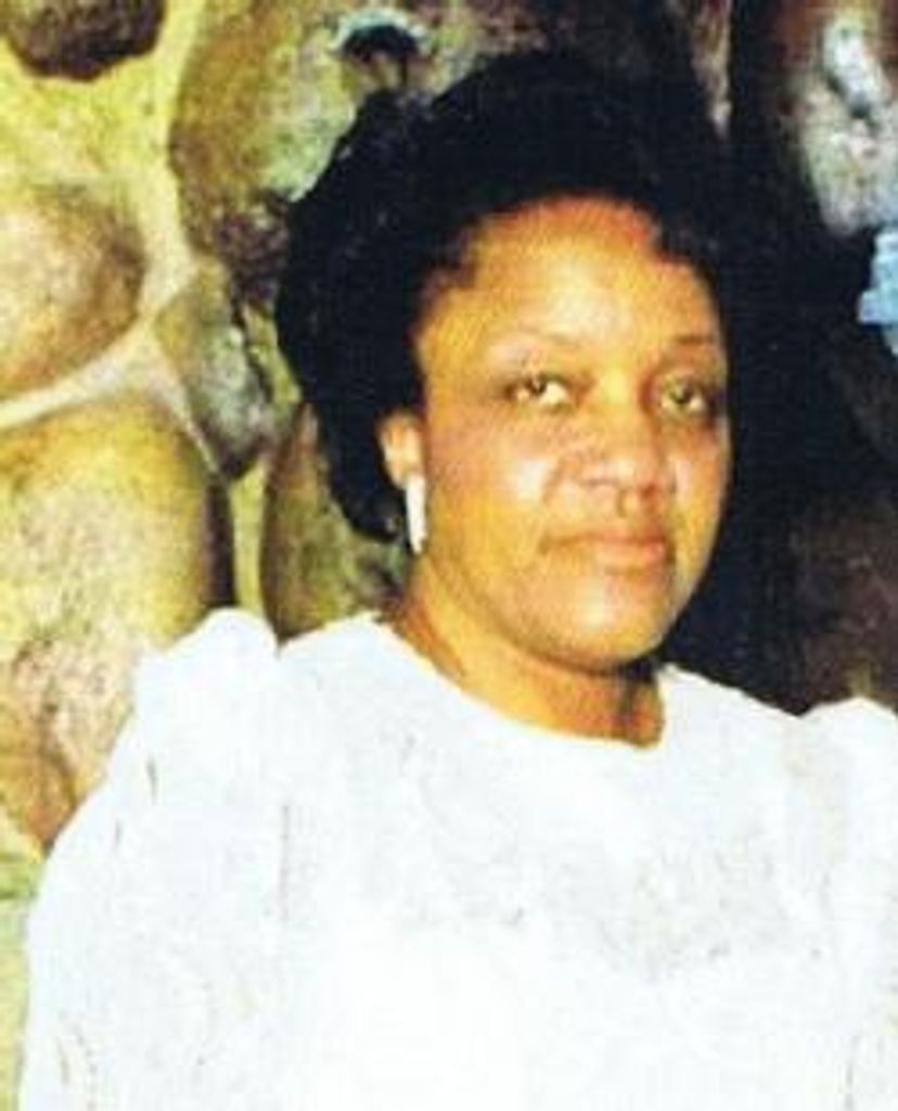 Ms. Naomi Pemberton Profile Photo