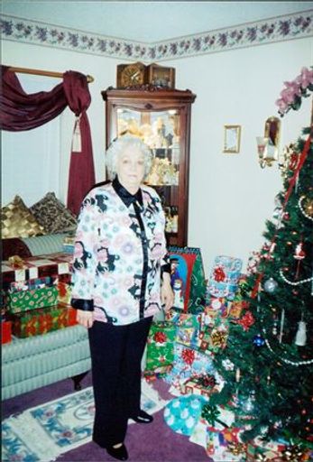Hilda Jean Gillispie photo gallery thumbnail 40 of 109