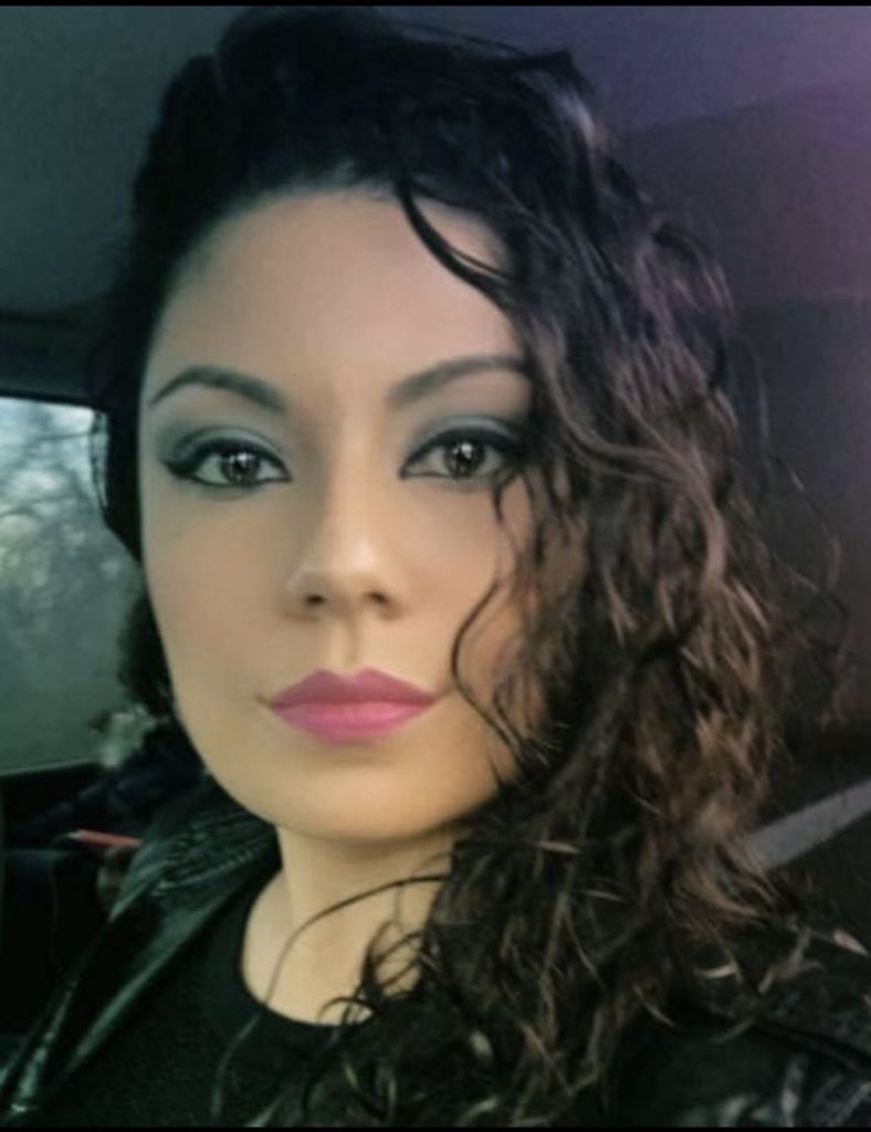 Yunuen "Yuny" Pineda  De Barrera Profile Photo