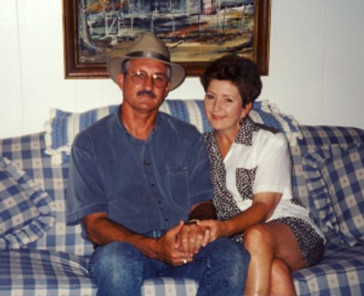Linda Louise Blackmon photo gallery thumbnail 9 of 35