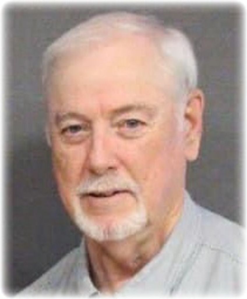 Richard Elliott Halcumb