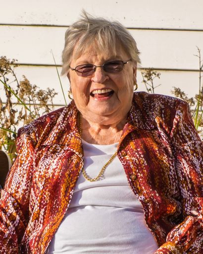 Betty Chloe Bowling's obituary image