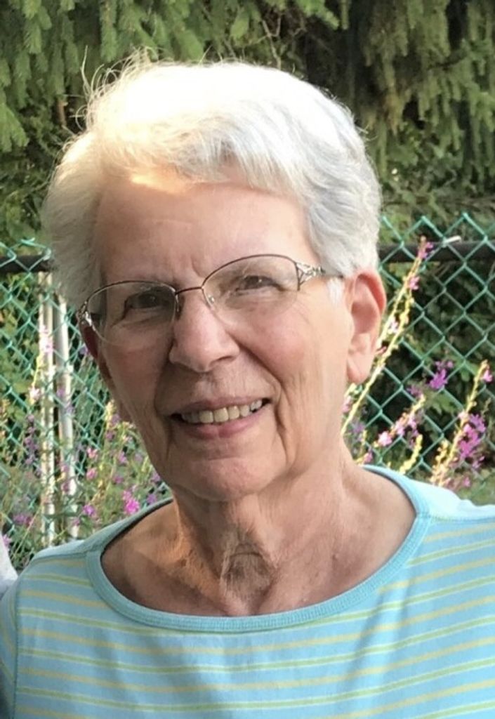 Rita M (Harrington)  Thomas