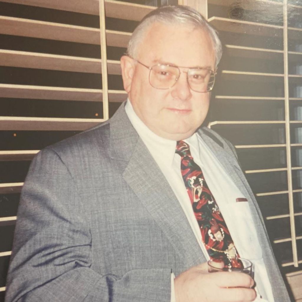 Louis Robert Read Iii Profile Photo