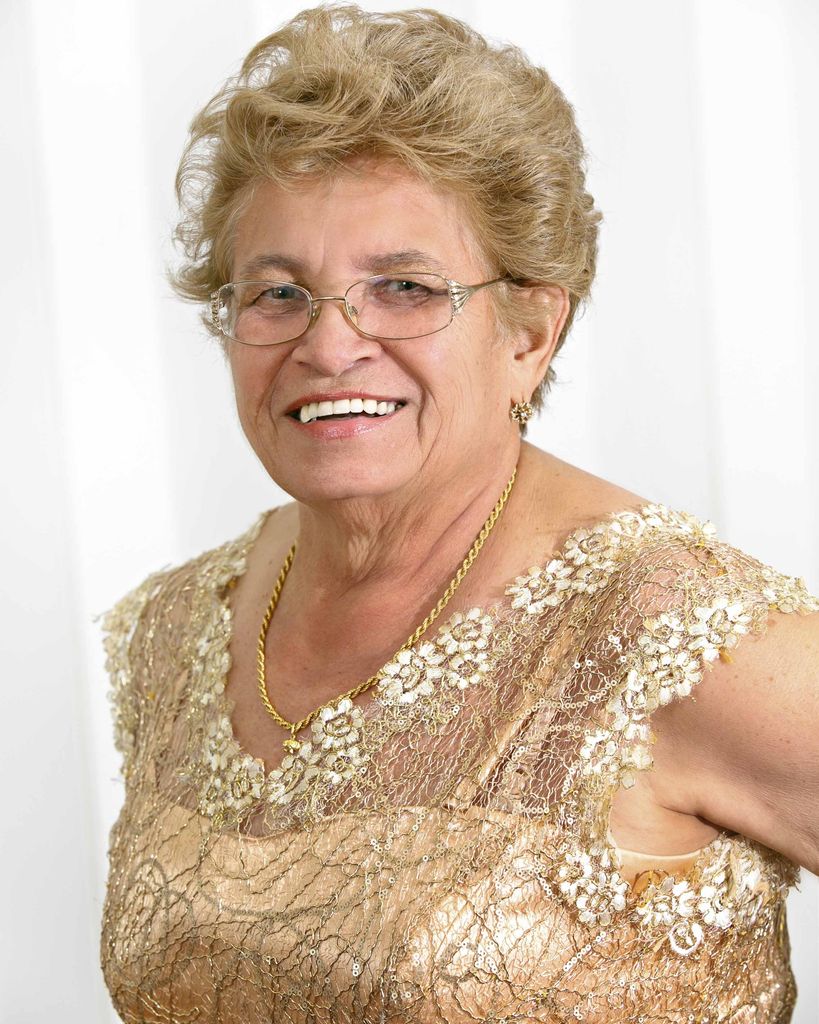 Estelina Navarro Profile Photo