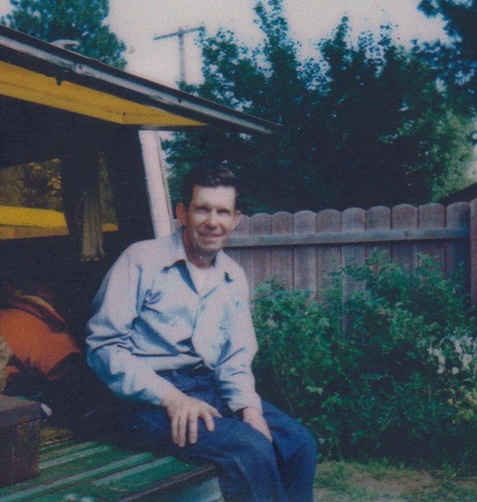 Thomas E. Mcquade Sr. Profile Photo