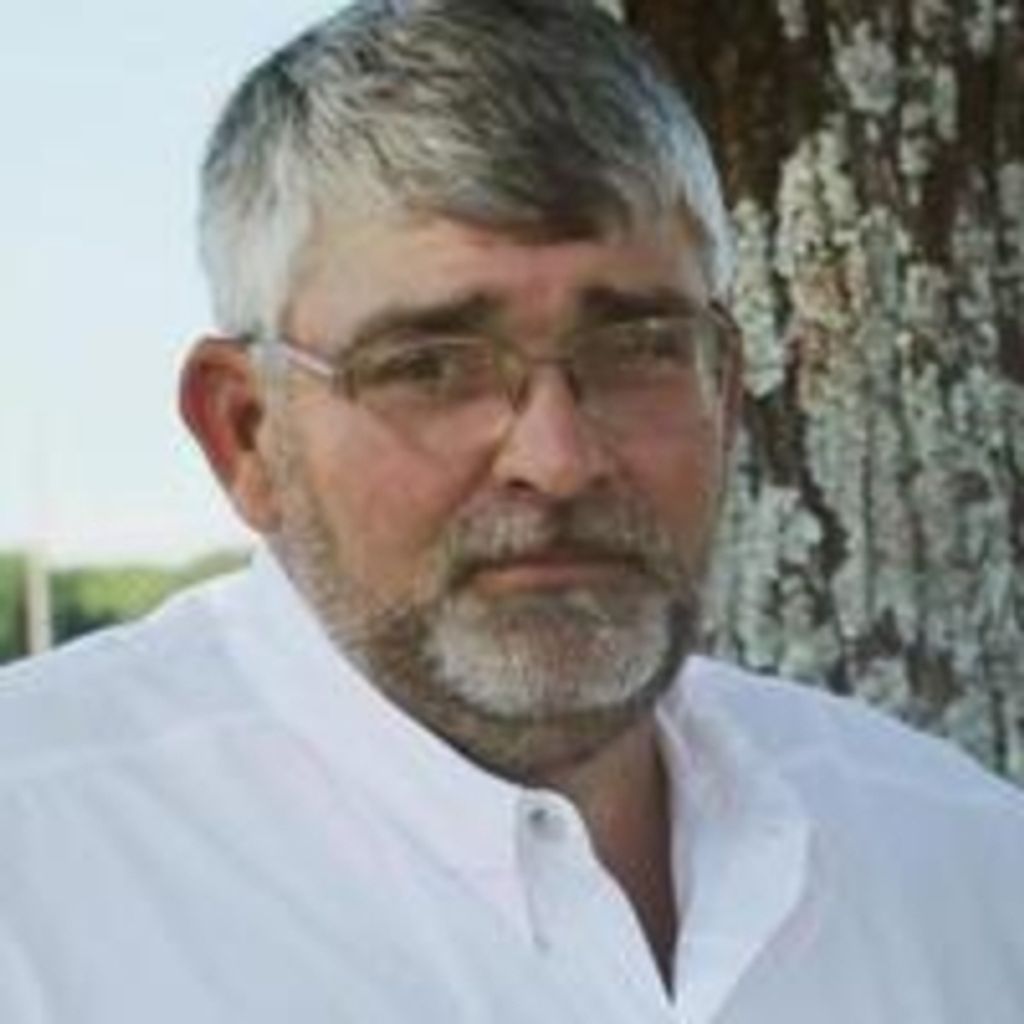 Louis Robinson Profile Photo