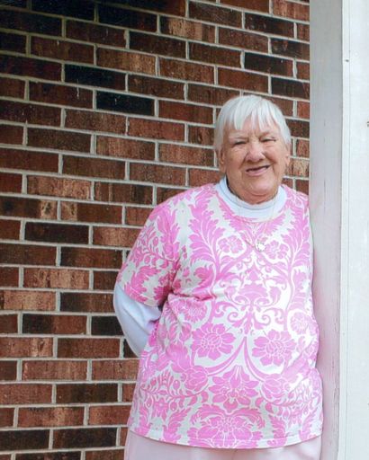 Juanita Mae Wood's obituary image