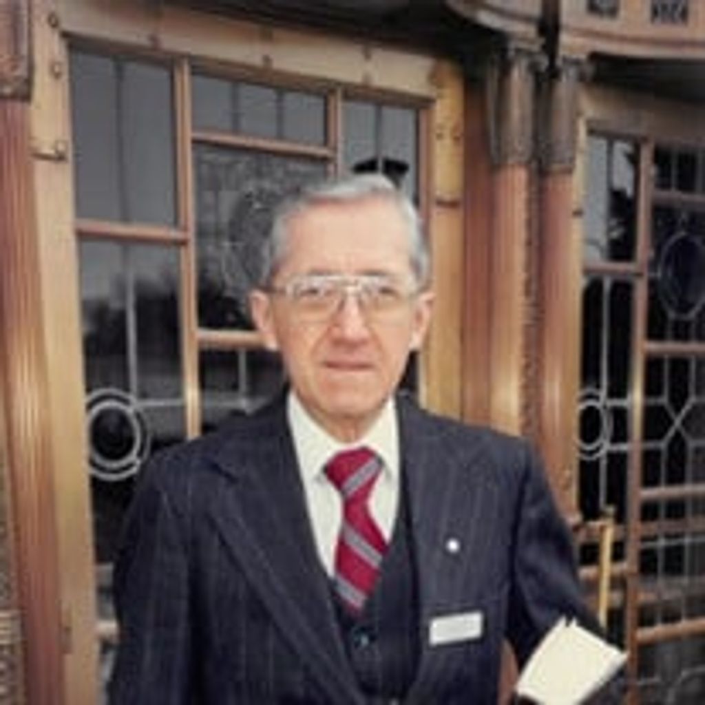 Pastor LeRoy H Lothert Profile Photo