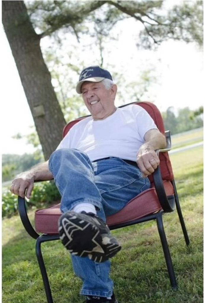 Billy Thomas Bennett Profile Photo
