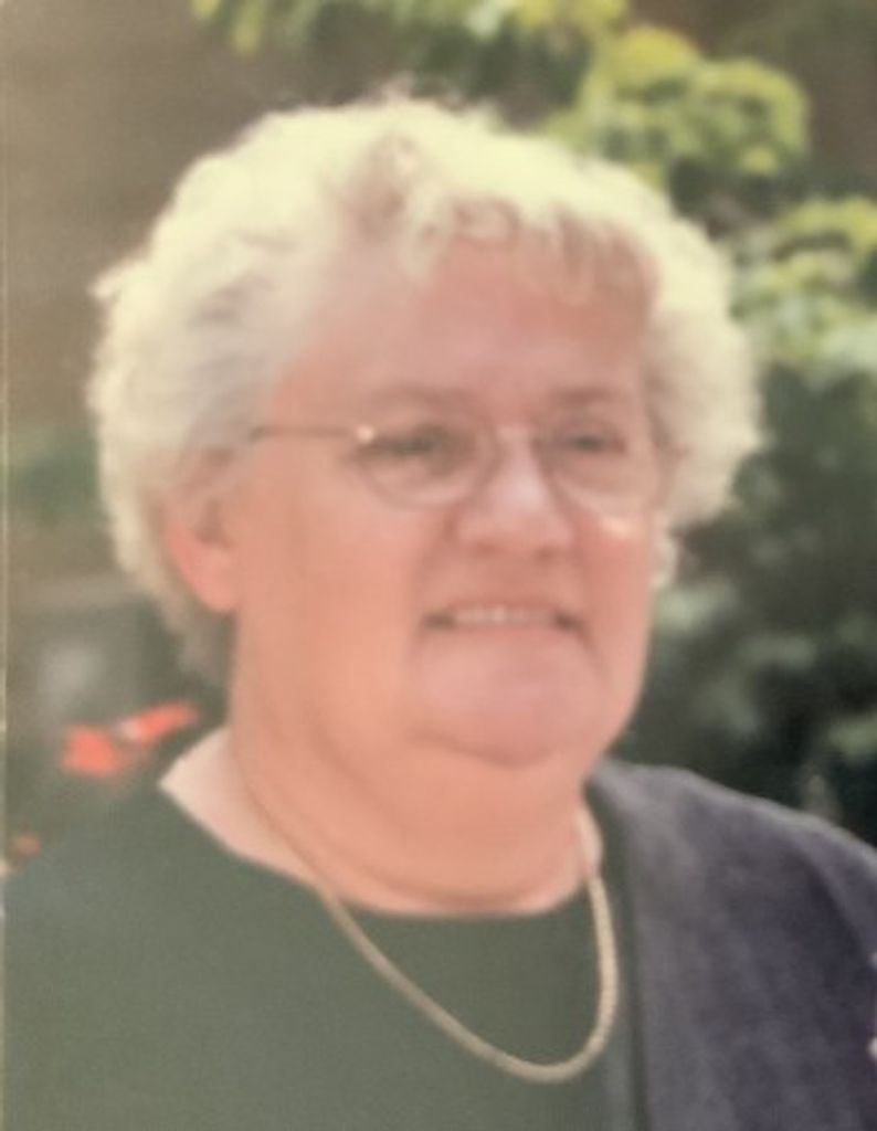 Betty M (Snader)  Thomas