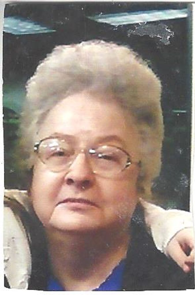 Ruby Lou White
