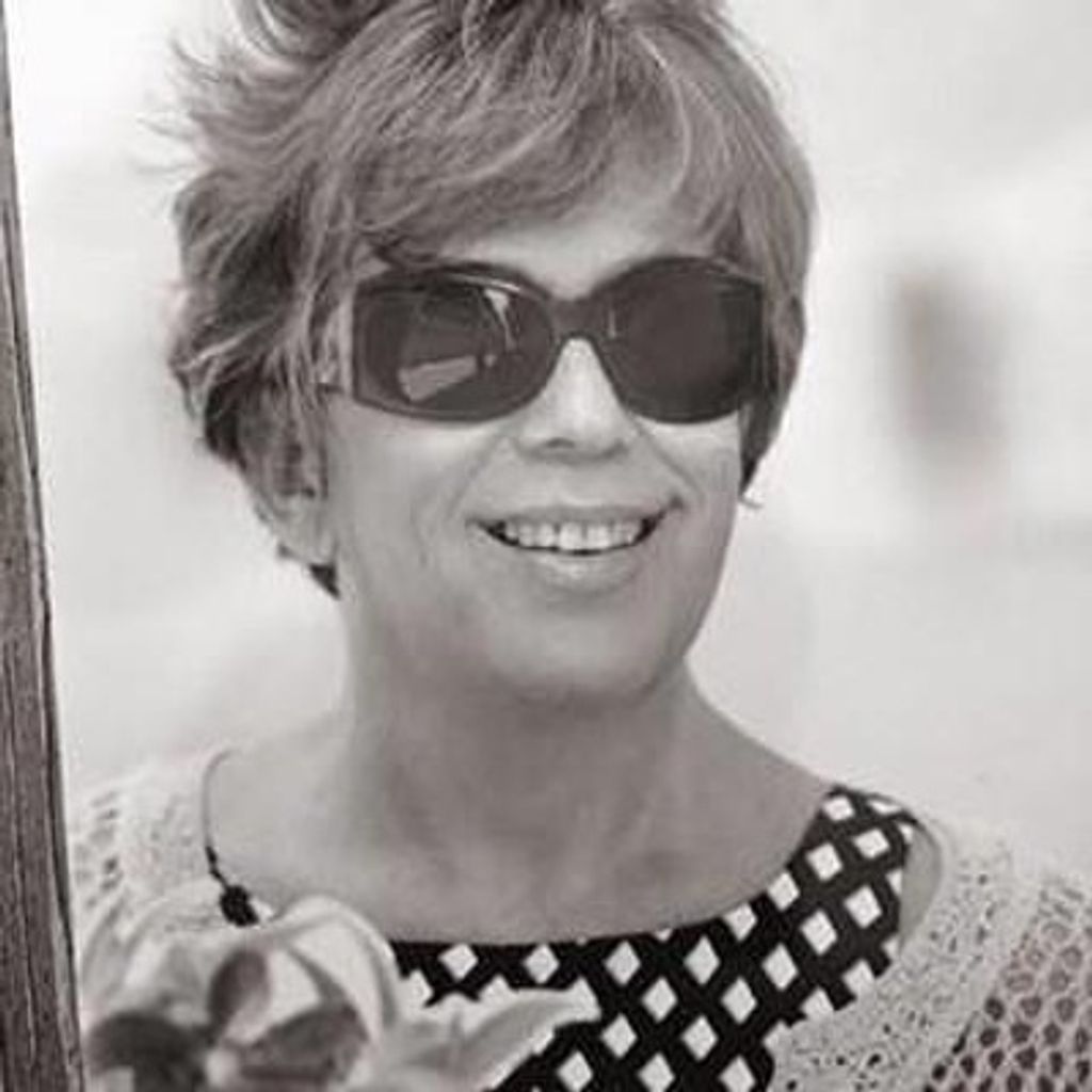 Carolyn Dobbs Conley