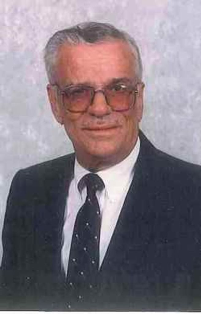 Robert "Bob" Emmett O'Brien