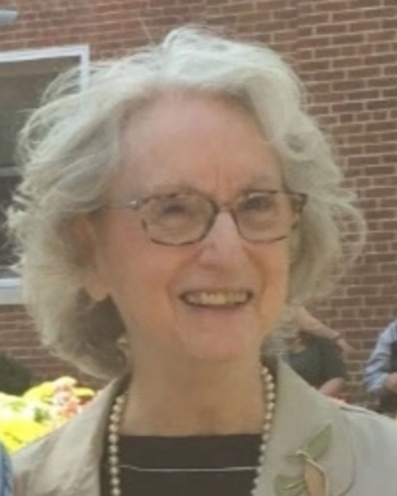 Ann Marie Signiski Profile Photo