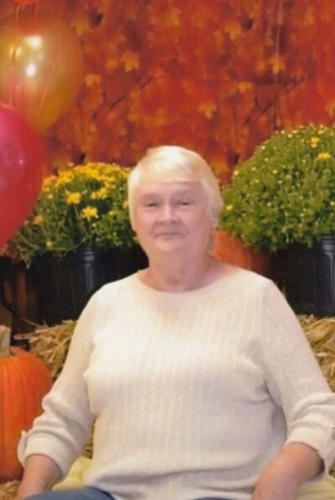 Deloris "Sis" Engle Profile Photo