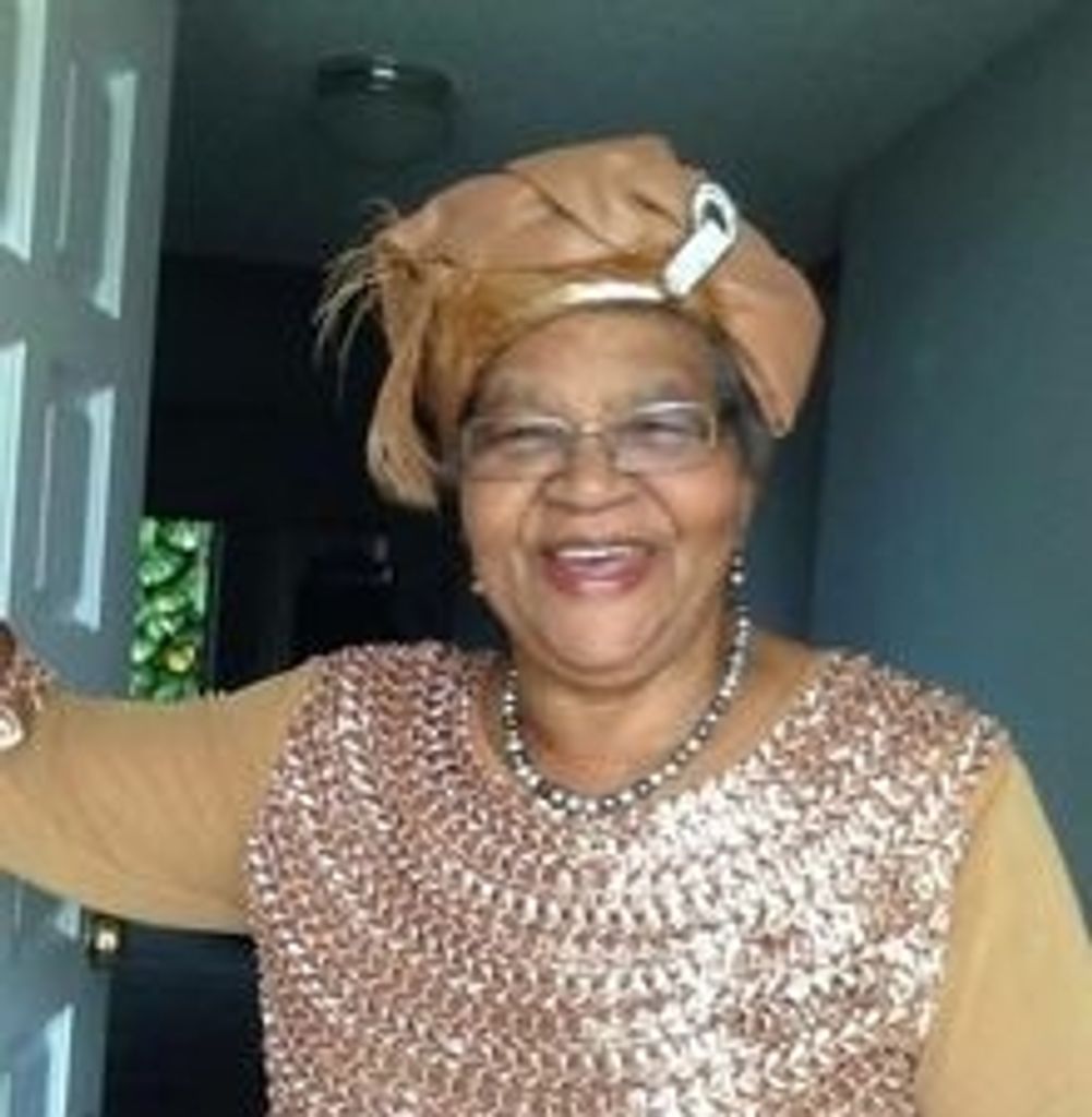 Ms Monica Henry