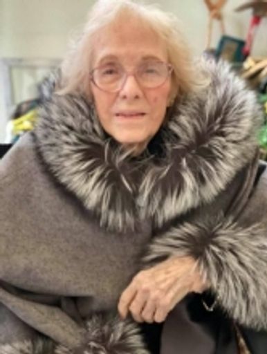 Evelyn Jennings Profile Photo