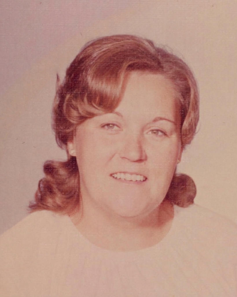 Roberta "Bobbi" Lou Hochbaum