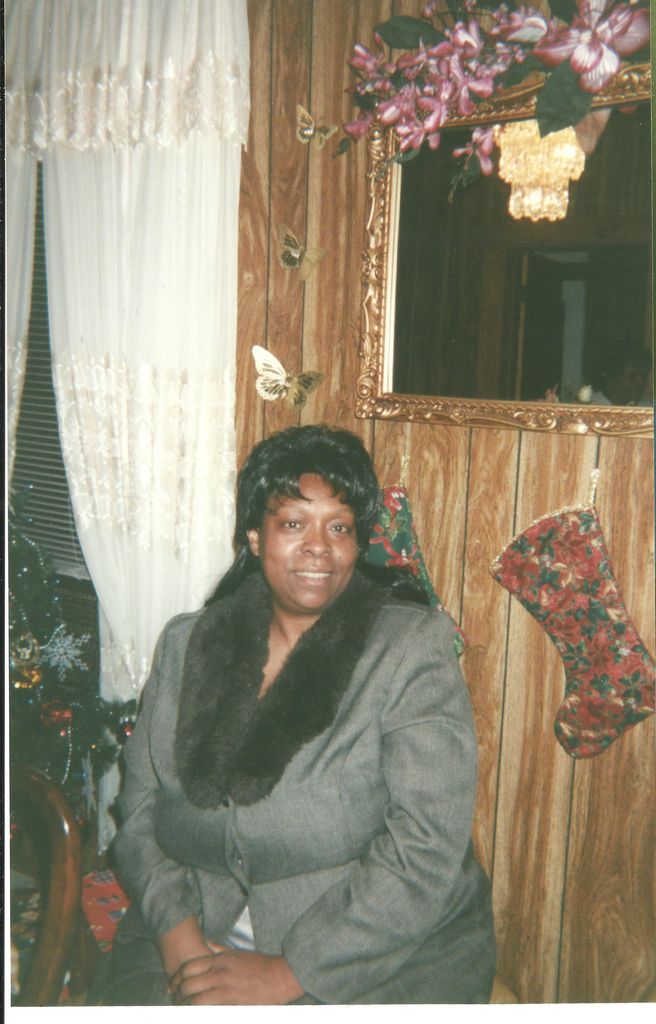 Brenda Bradford Profile Photo
