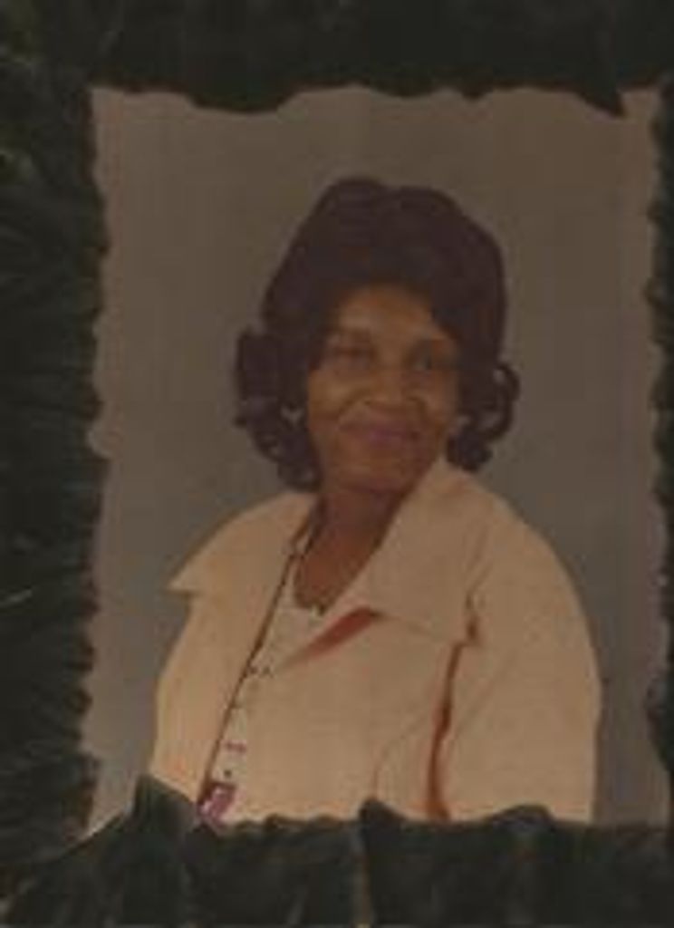 Ellen Clair Clausell Profile Photo