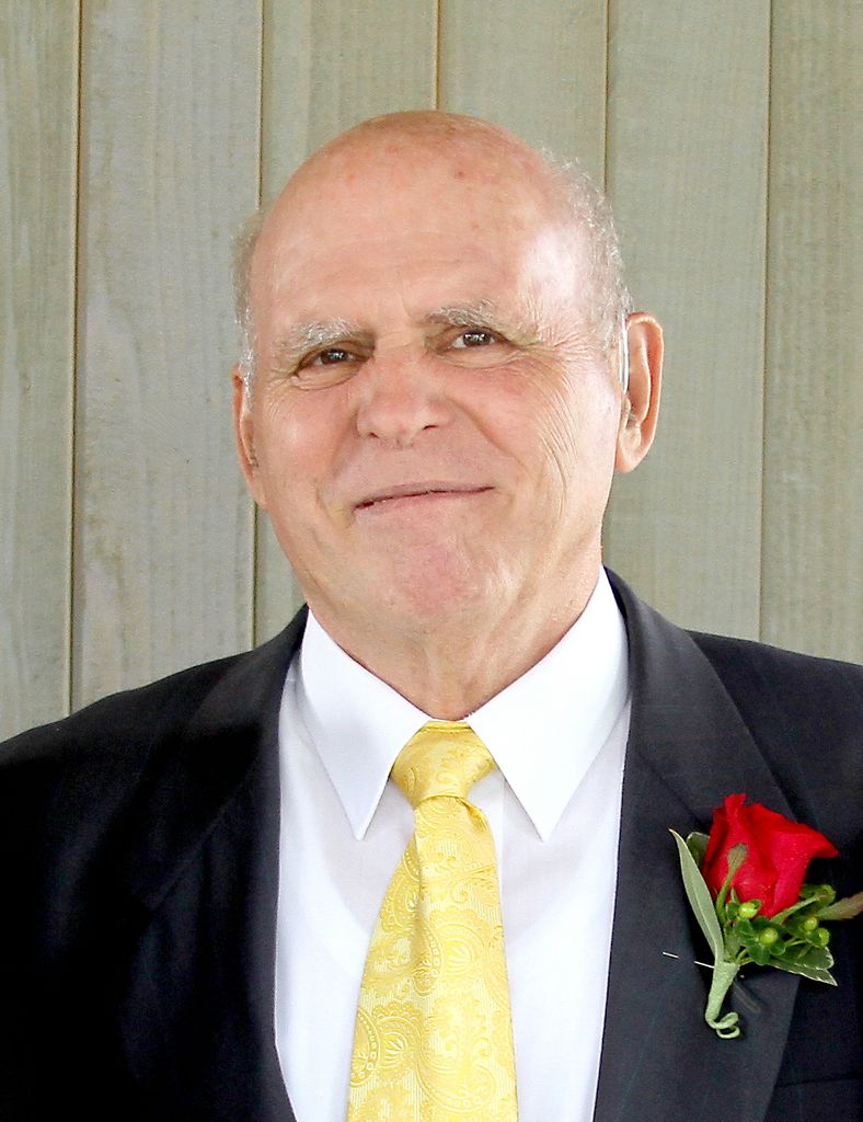 Robert Davenport Profile Photo
