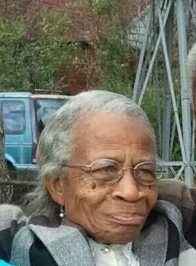 Louella Thomas Watkins Profile Photo
