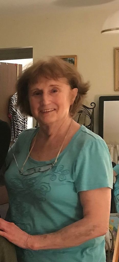 Jacqueline M. (Gillis) Weeks