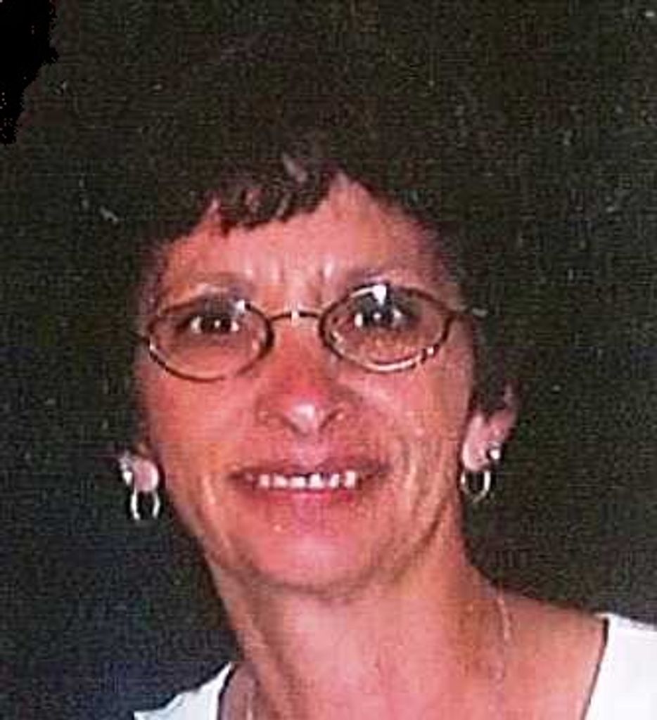 Lyda L. (Curitti)  Lara